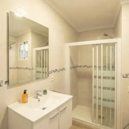 Apartamento Moderno En El Centro De Tavernes *